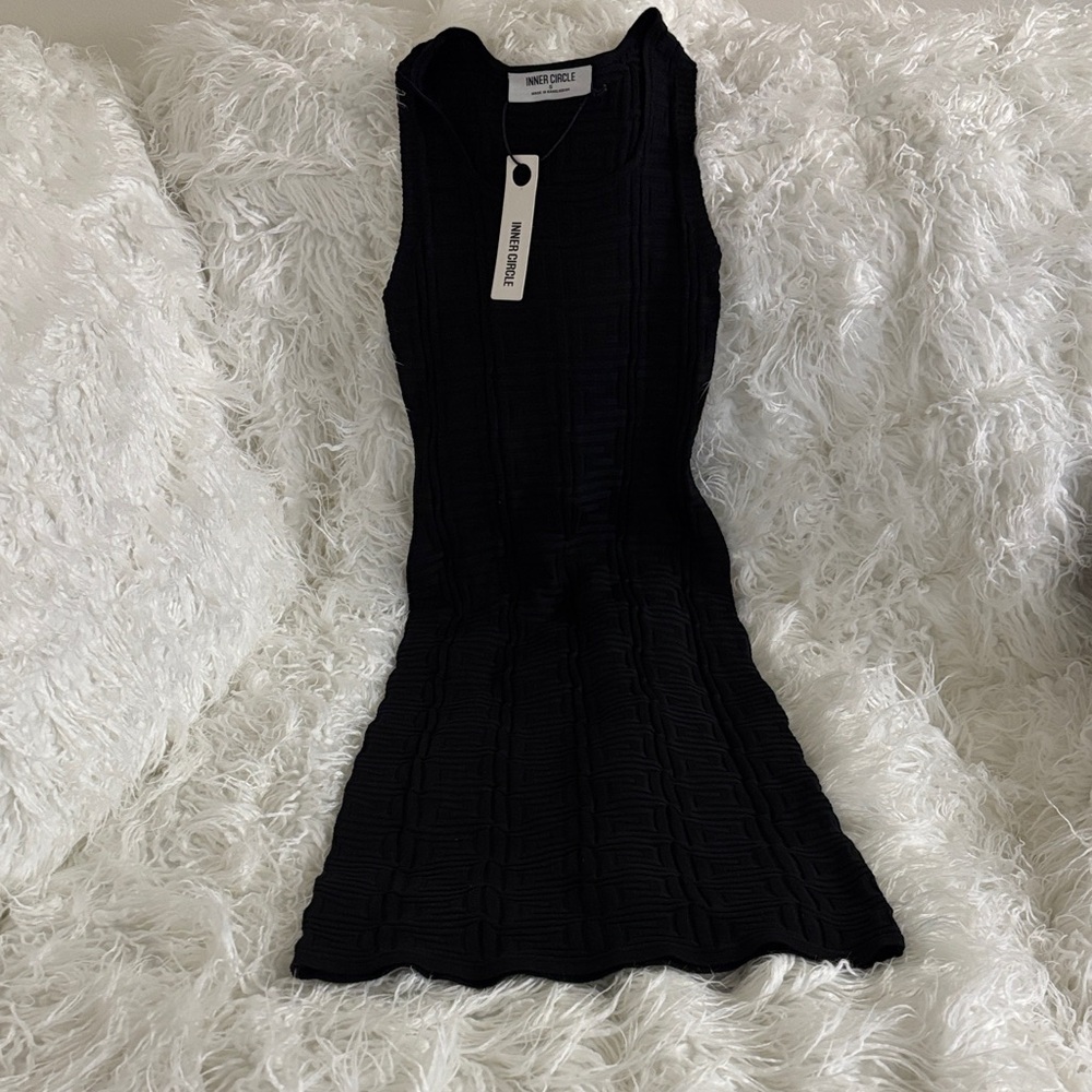 Inner Circle Elegant Black Textured Midi Dress